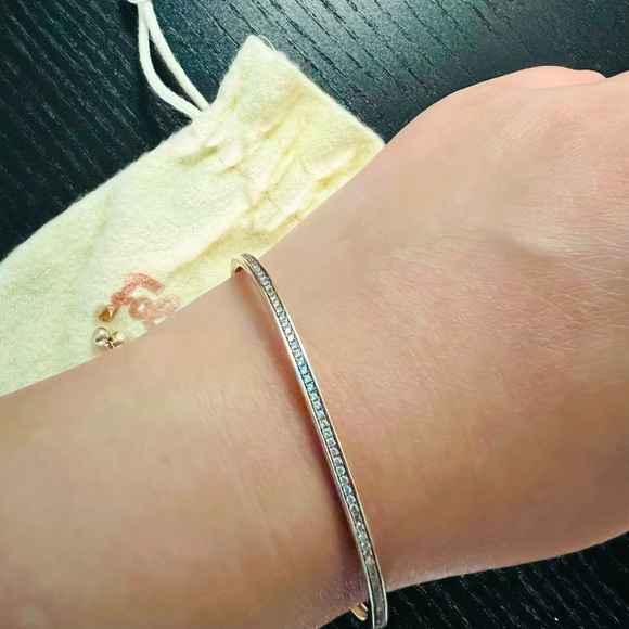 Folli follie rhinestone bracelet adjustable size - Picture 3 of 3